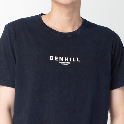 Benhill Kaos Grafis Washed Katun 30s Combed Lengan Pendek Navy 317-55368