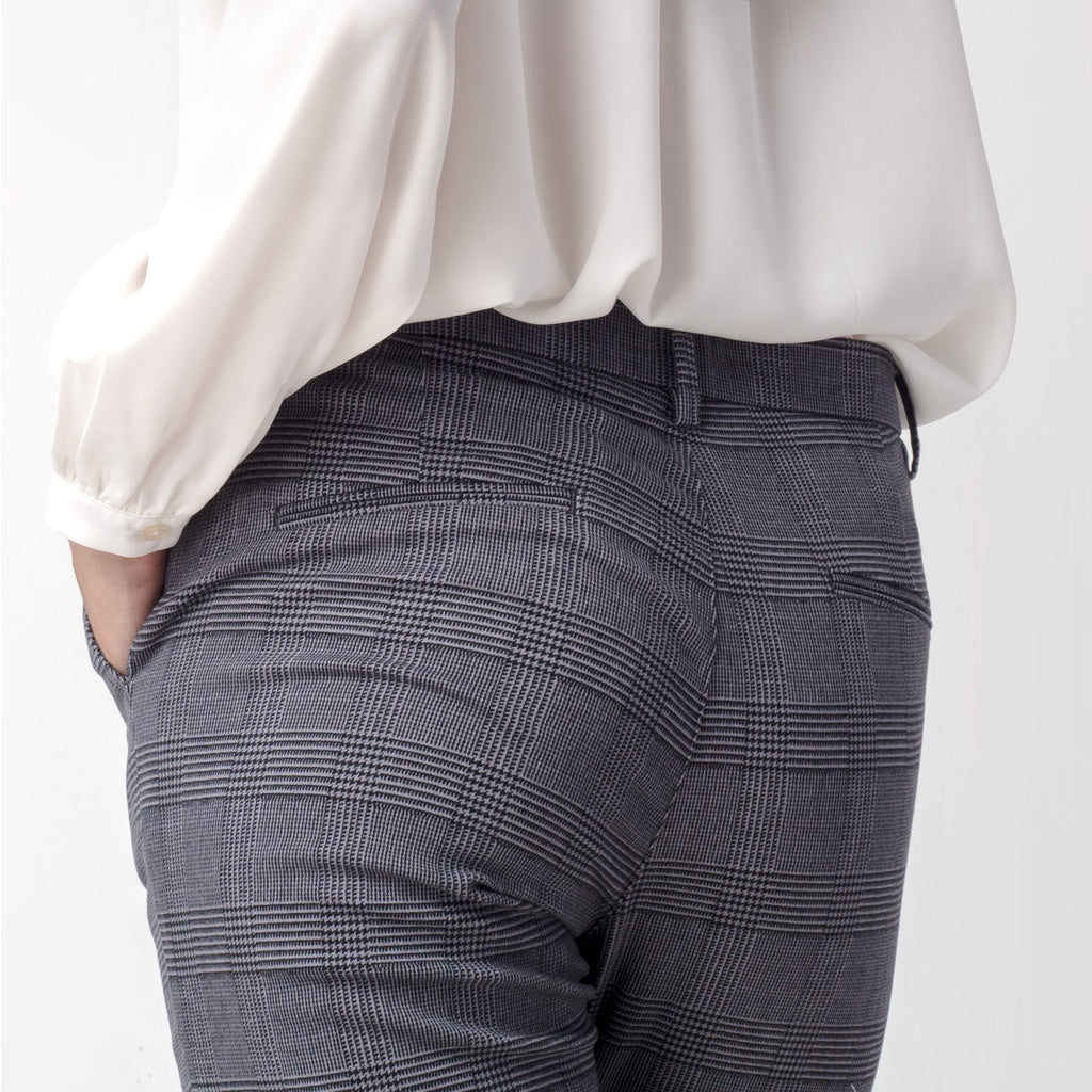 Benhill Celana Tartan "Narae" Wanita Plaid Pants Grey 265-32682