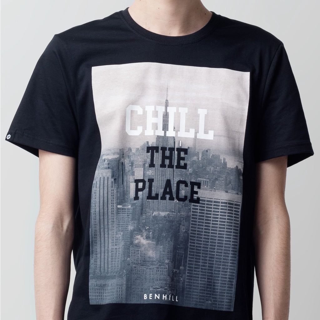 Benhill T-Shirt Grafis Katun 30s Combed Lengan Pendek Hitam 457-477-39268