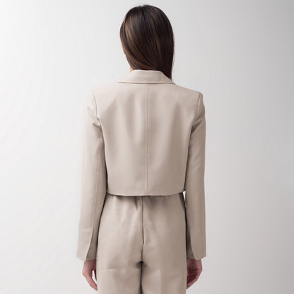 Benhill "Jia " Blazer Kerja / Outer Wanita Premium  Body Pendek Lengan Panjang Beige 801-39999