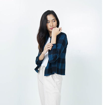 Benhill Kemeja Crop Top Wanita Flannel  Lengan Panjang Kotak Biru 738-11384