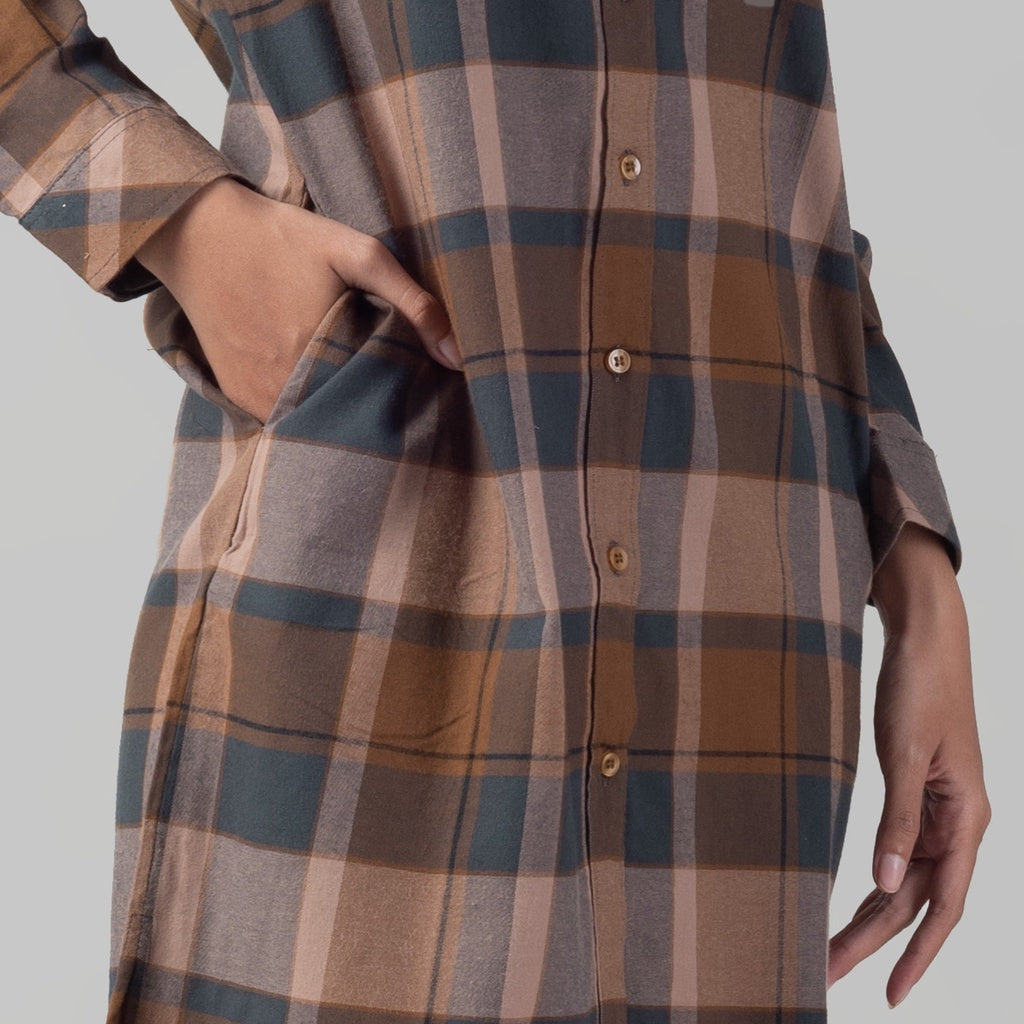 Benhill Kemeja Tunik Flannel Wanita Kotak Coklat 1165-11535