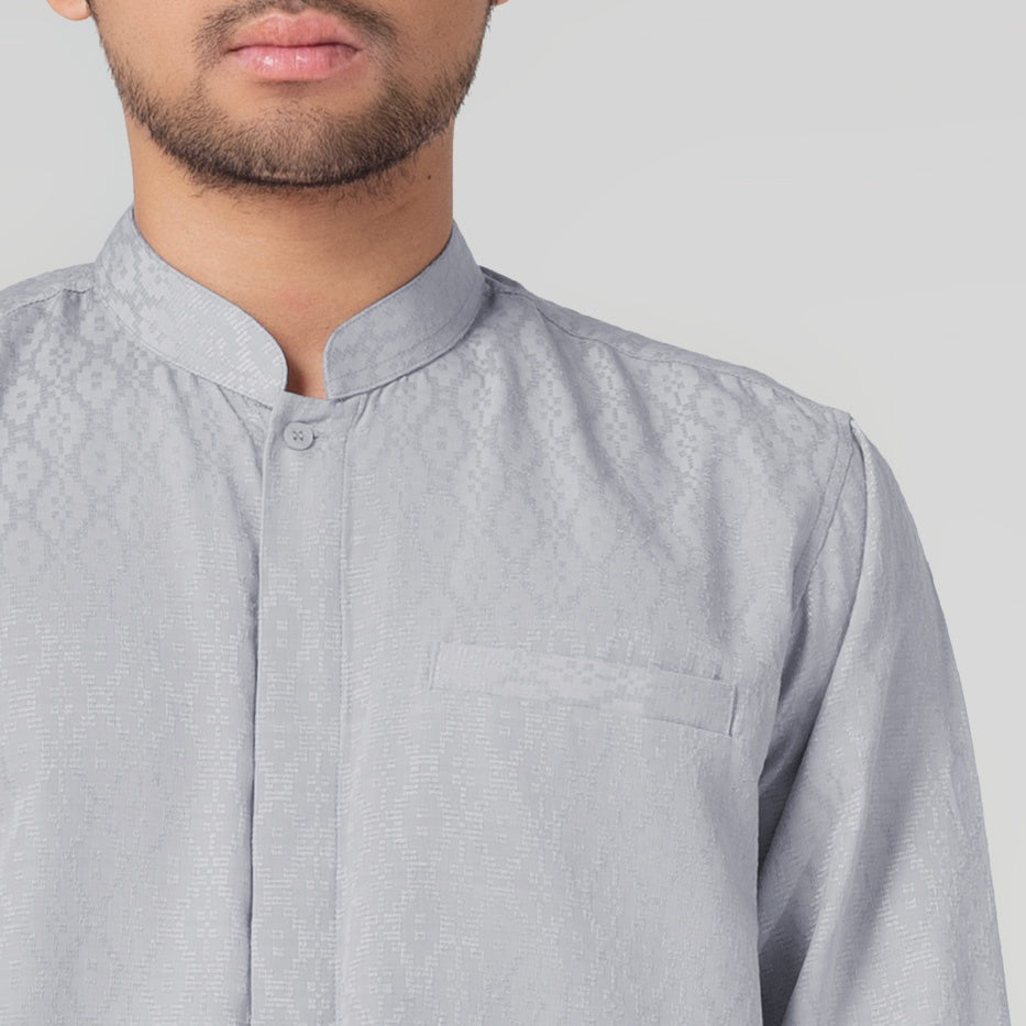 Benhill Kemeja Koko Pria "Tenun Sultan" Cotton Dobby Lengan Panjang Light Grey 29245-46-366