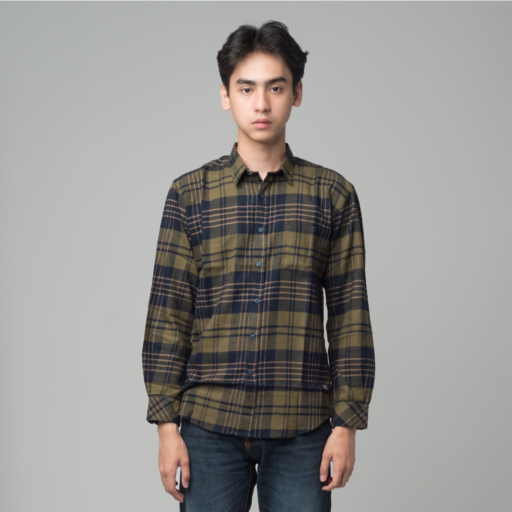 Benhill Kemeja Pria Flannel Lengan Panjang Kotak Hijau 28924-11733